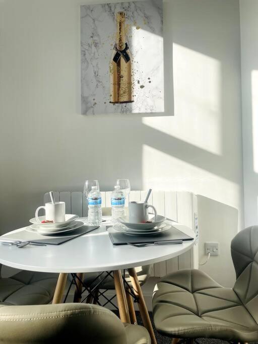 #2Bs 1 Bed Serviced Apartment Derby Exteriör bild