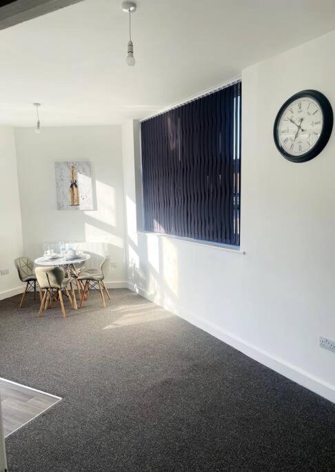 #2Bs 1 Bed Serviced Apartment Derby Exteriör bild